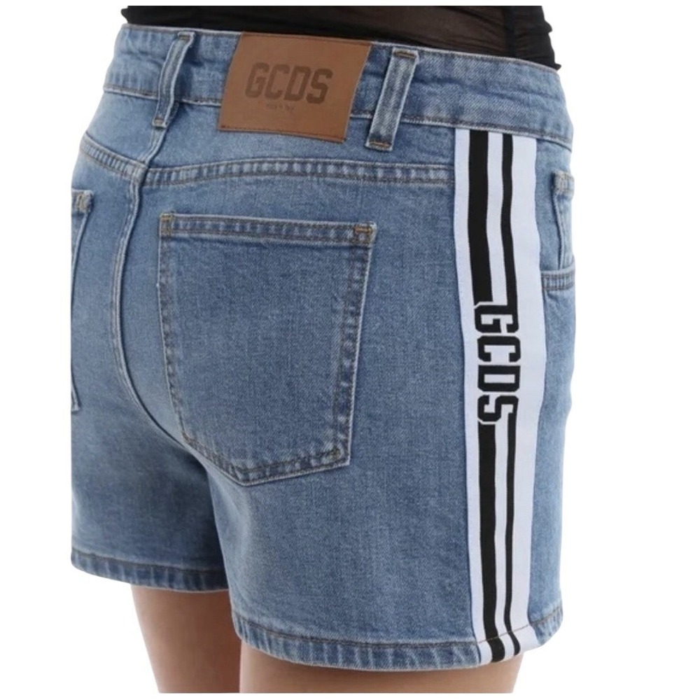 GCDS Jean Shorts Women's Size XS Blue Designer Made in Italy Classic Summer‎